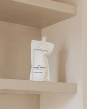 Afbeelding in Gallery-weergave laden, Hand Soap Voyage Vetiver - REFILL - Marie Stella Maris - Huidproducten.nl