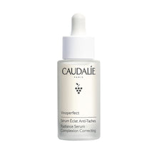 Afbeelding in Gallery-weergave laden, Caudalie Vinoperfect Serum Eclat 30ml - SkinEffects Zwolle
